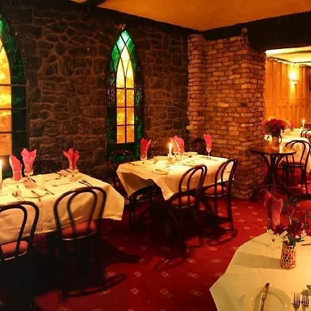 ホテル The Western 3*