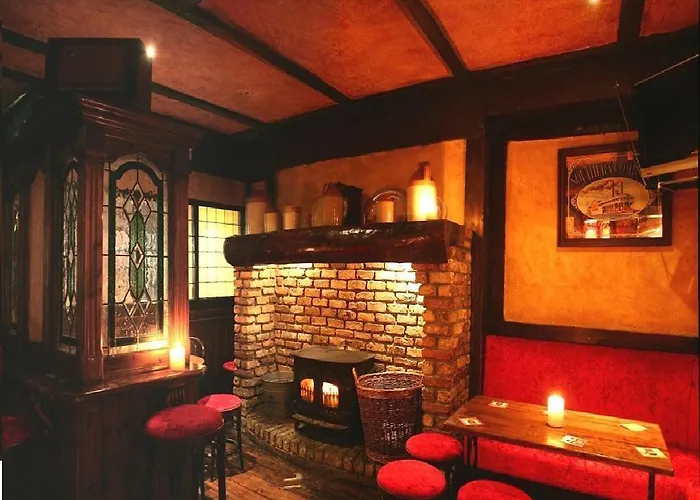 Отель The Western Клэрморрис